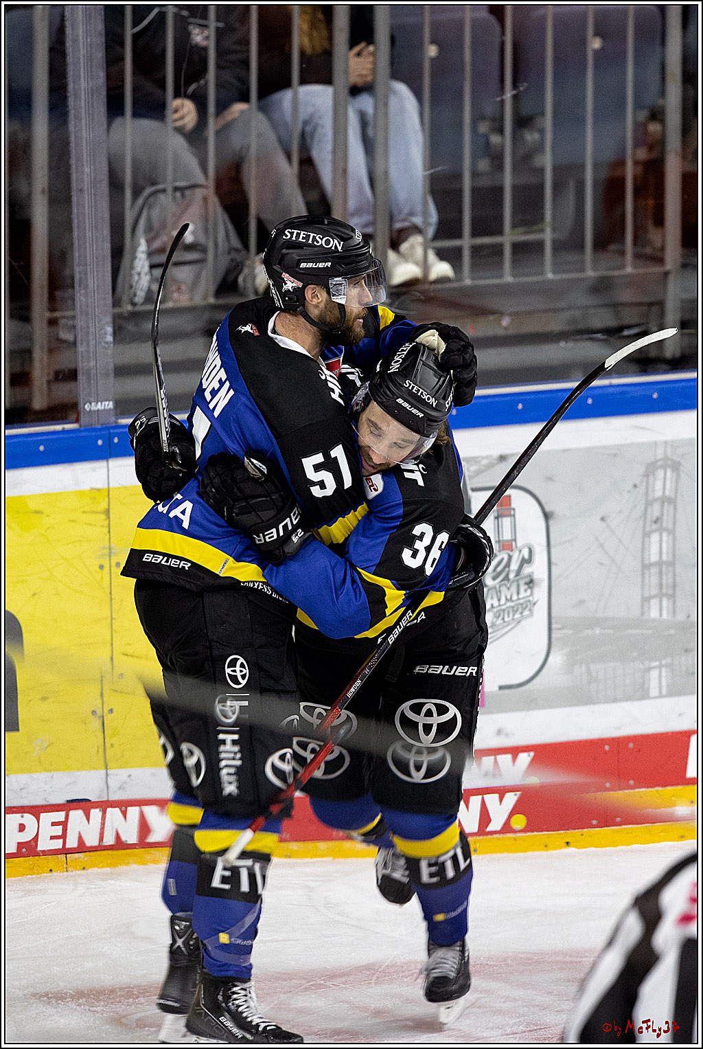 PENNY DEL;  Koelner Haie - Grizzlys Wolfsburg; Koeln, 25.11.2021